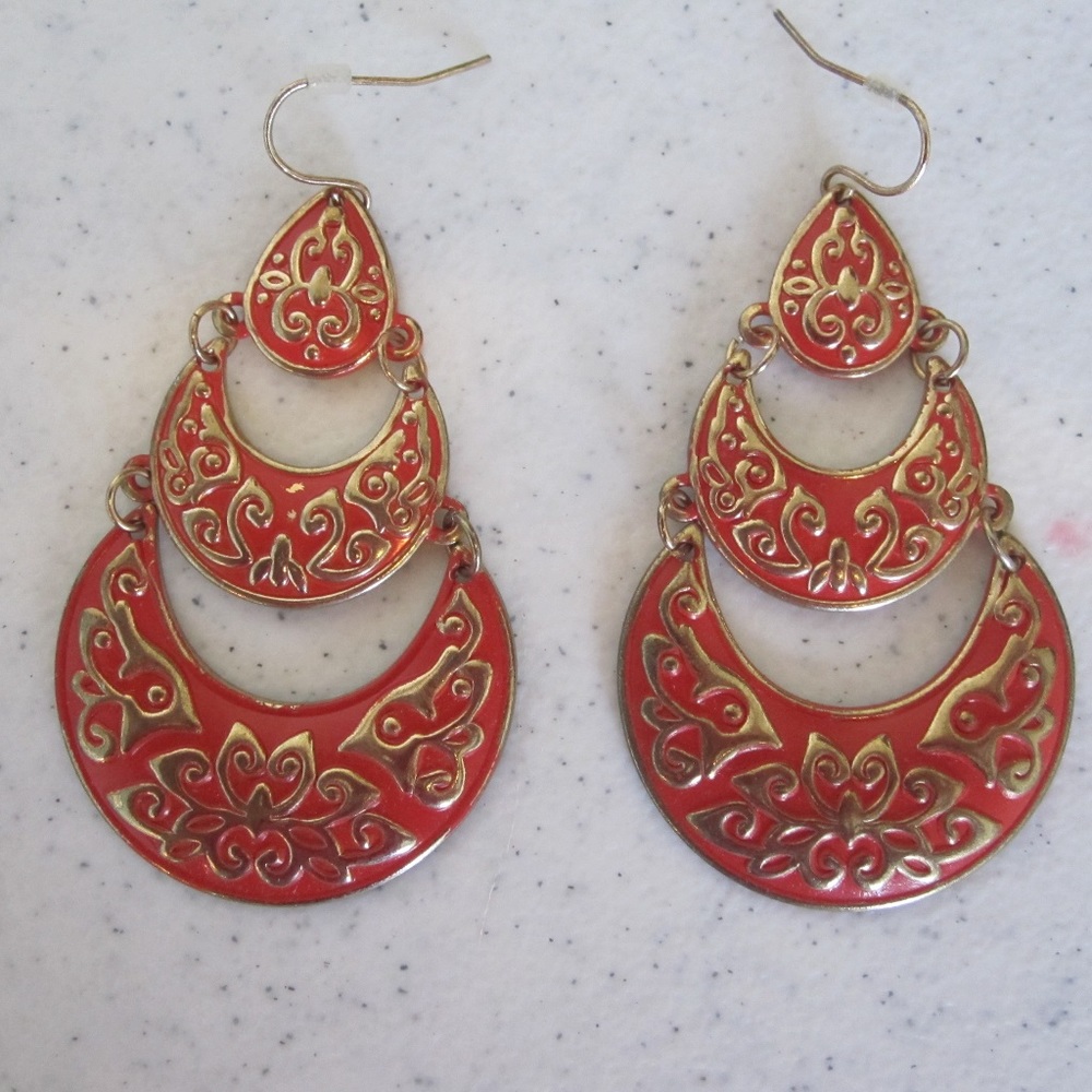 Beautiful pierced earrrings